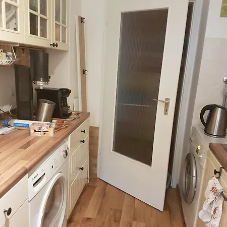 schönes Zimmer in Freiburg